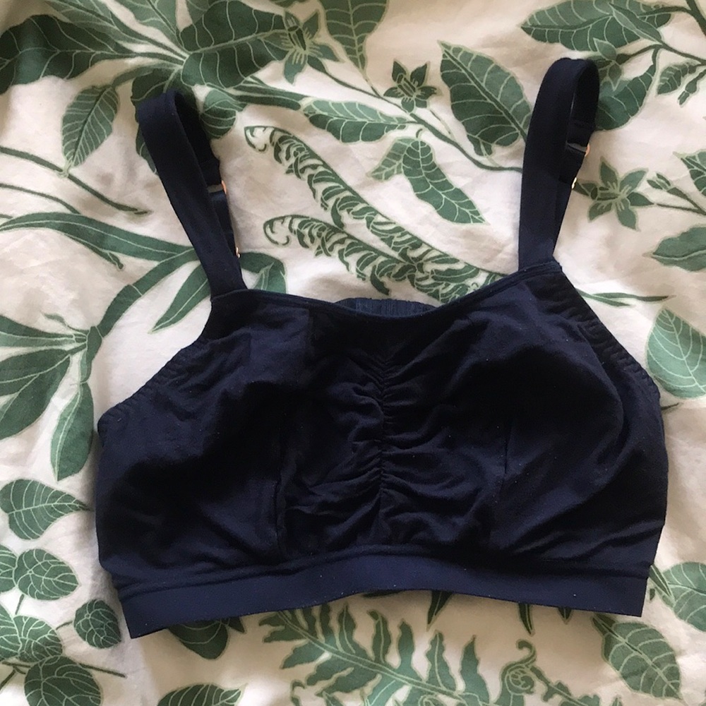 Bravissimo non-padded cami sleep bra in navy (30FF 🇬🇧 | 30H 🇺🇸)